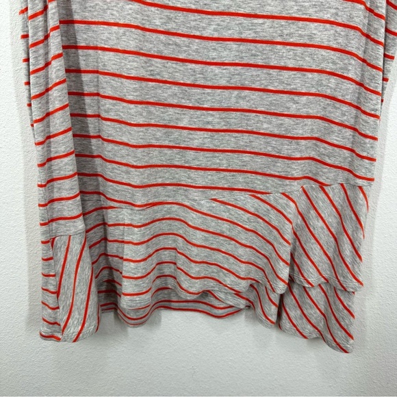 Cabi Grey Coral Striped Ruffle Hem Sleeveless Top Crewneck Longline Size Large - Picture 4 of 7
